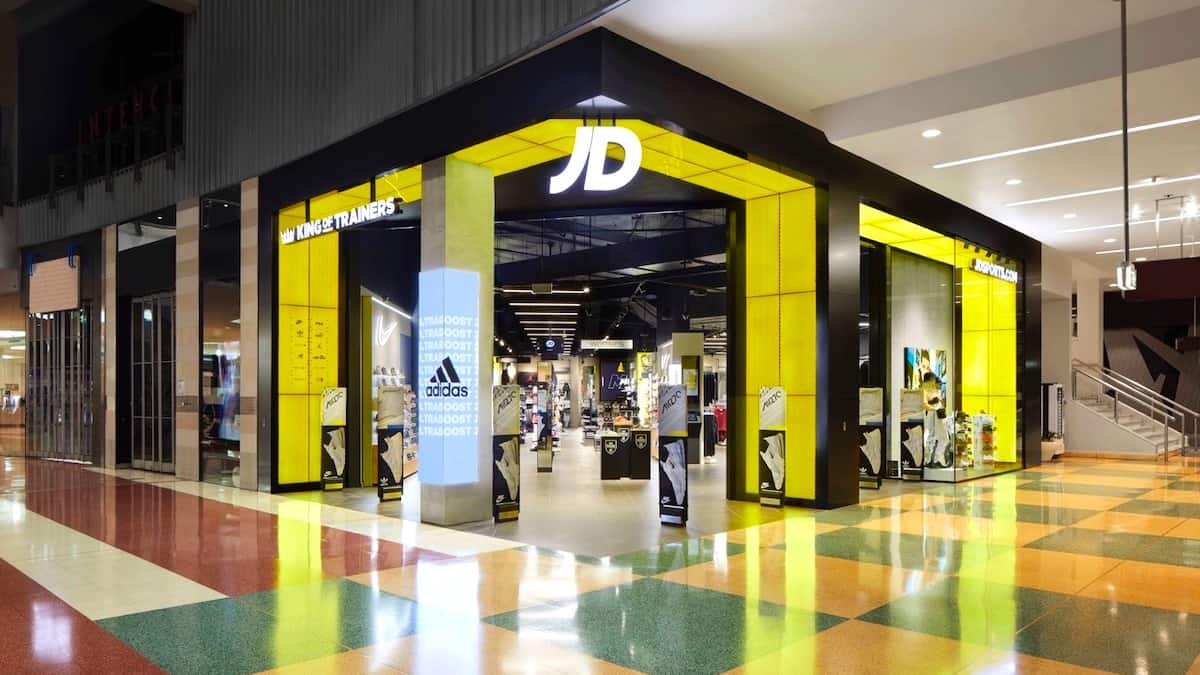 JD-Store Front inside shopping mall