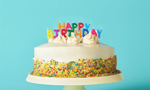 vanilla-buttercream-birthday-cake-happy-birthdayjpg